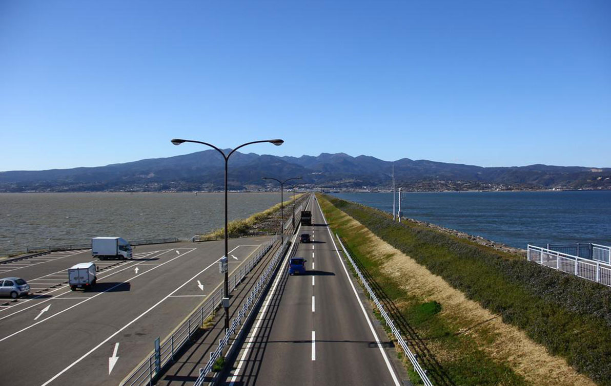 諫早湾干拓堤防道路(雲仙多良シーライン)